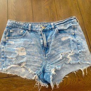 Size 6 American Eagle Denim shorts